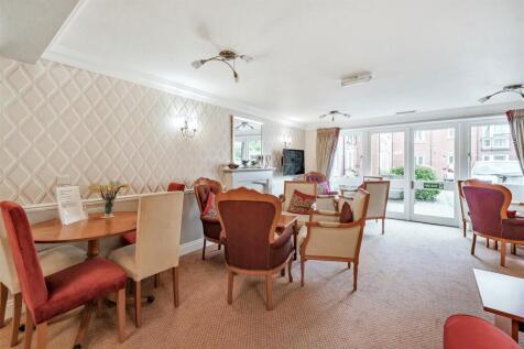 Owners Lounge - New 1.jpg