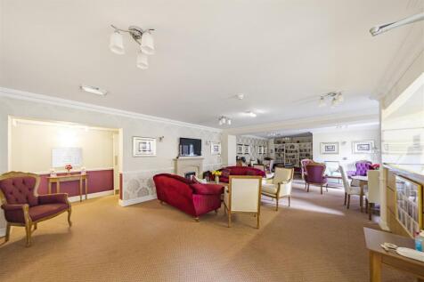 Owners Lounge (3).jpg