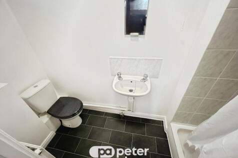 En-suite Bathroom
