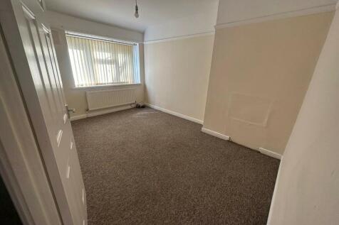 Front Bedroom
