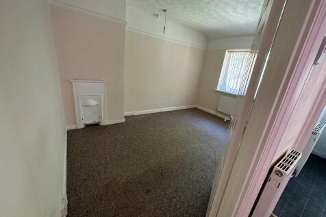 Rear Bedroom
