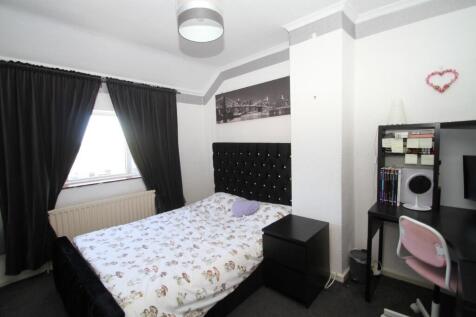 Rear Bedroom