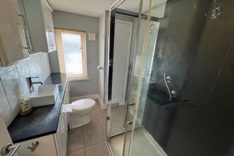 shower room.jpg