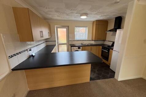 kitchen 2.jpg