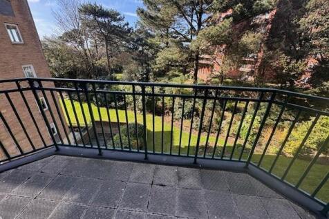 balcony.jpg