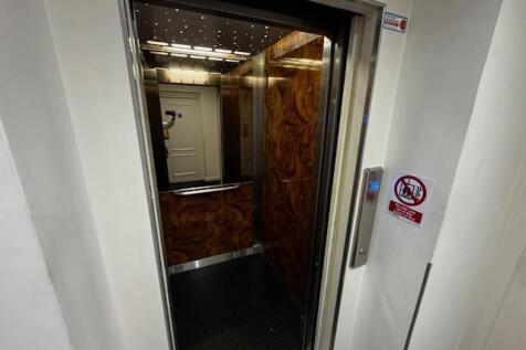 Elevator.jpg
