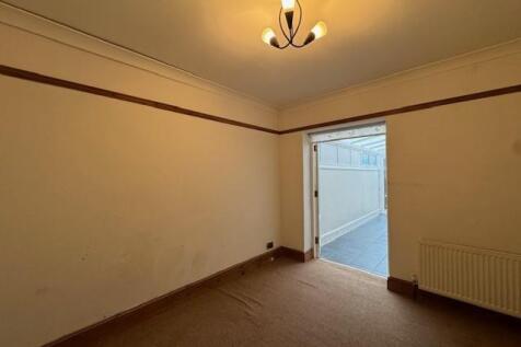 dining room.jpg