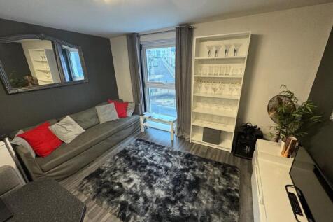 living room 2.jpg