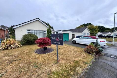 35 Huntingdon Drive.jpg