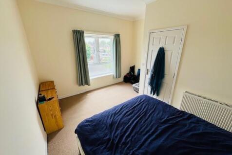 bedroom 3.jpg