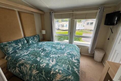 bedroom.jpg