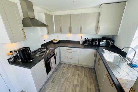 kitchen one.jpg