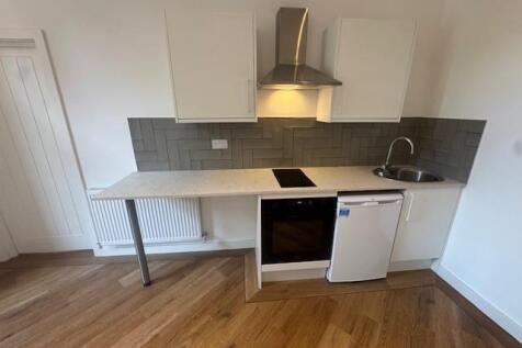 kitchen 2.jpg