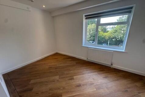living room 2.jpg