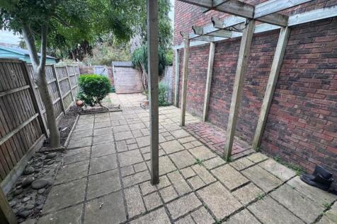 garden Leigh Gd.jpg