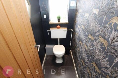 Separate WC