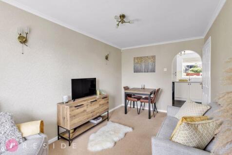 Sitting/Dining Room