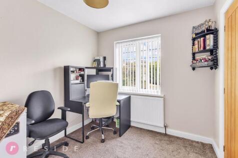 Study / Guest Bedroom