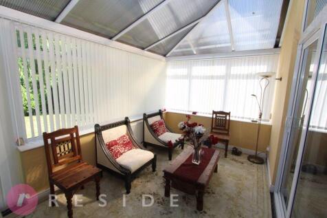 Conservatory / Dining Room