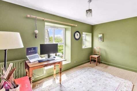 Bedroom Four/Study