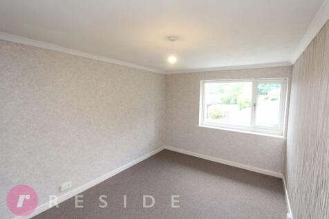 Lounge/Dining Area