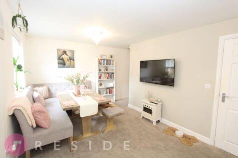 Dining Room/Second Lounge