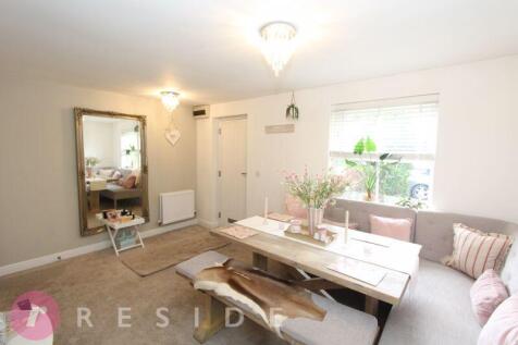 Dining Room/Second Lounge