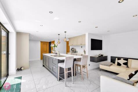 Family Living Kitchen