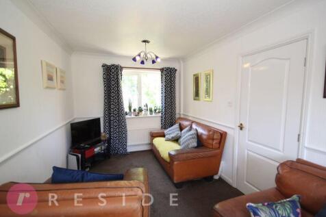 Second Lounge / Bedroom Five