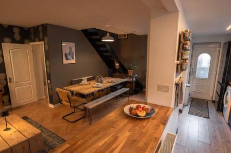 Dining Room / Kitchen