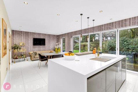 Family Living Kitchen