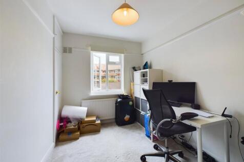 CAM04100G0-PR0016-ST