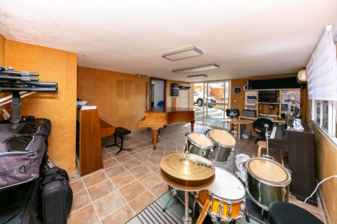 Property Image 47