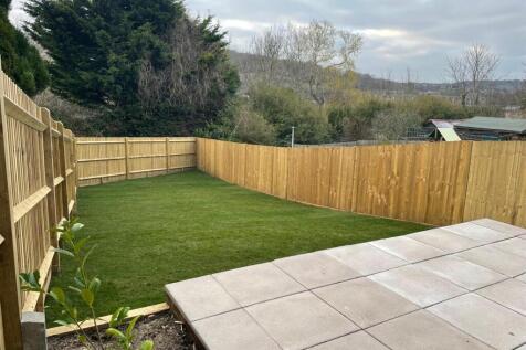 Rear Garden 1.jpeg