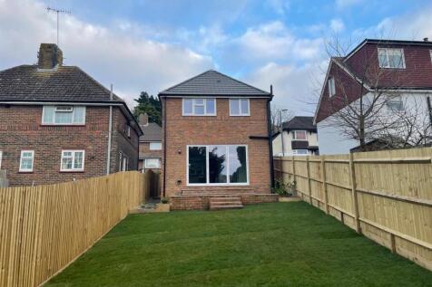 Rear Garden 2.jpeg