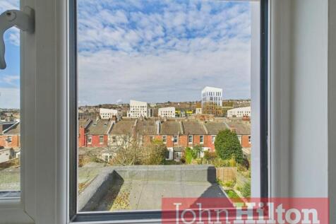 CAM02534G0-PR0486-STILL024.jpg