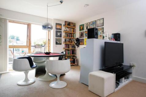 Dining Area 1.jpg