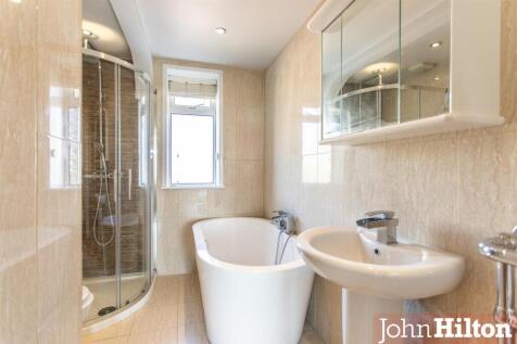6, 27a Longhill Road33.jpg