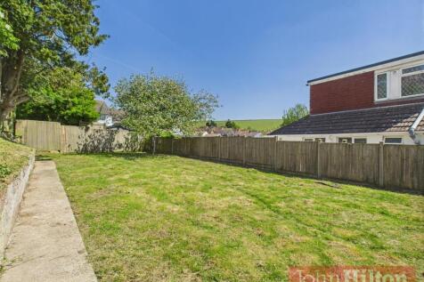 CAM02534G0-PR0512-STILL014.jpg