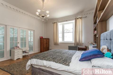 2 Rufford Court New-21.jpg