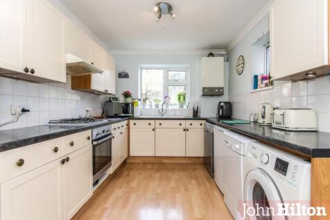 Staplefield Drive20.jpg