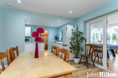 24 Gorham Avenue-19.jpg