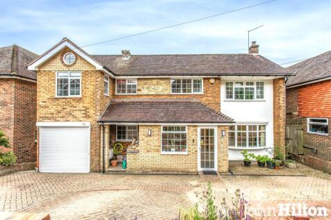 24 Gorham Avenue-2.jpg