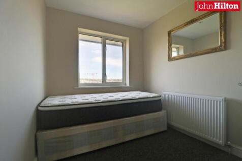 1044. Bed 3.jpg