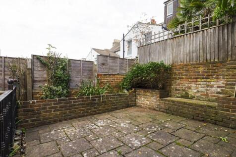 CAM00771P1-PR0149-STILL08.jpg
