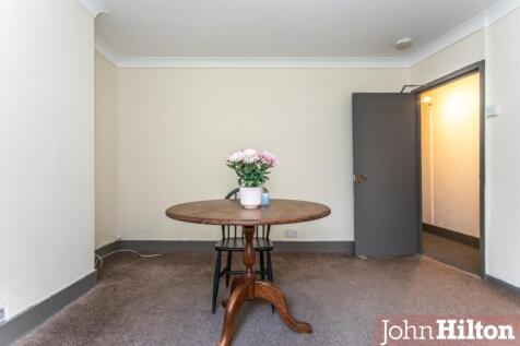 Caledonian Road-18.jpg