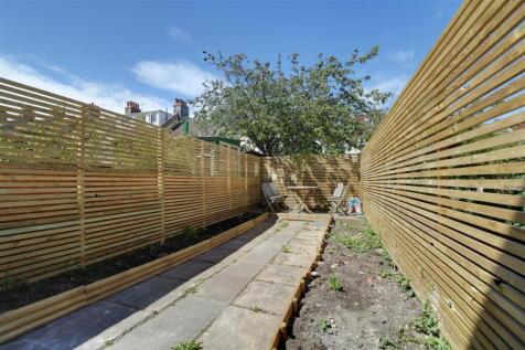 Garden (3) (Medium).jpg