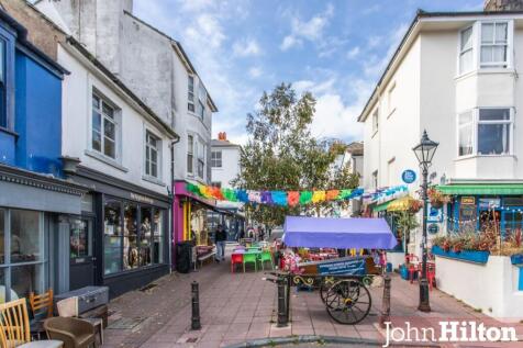 Gloucester Road7.jpg