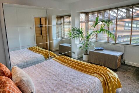 Double Bedroom