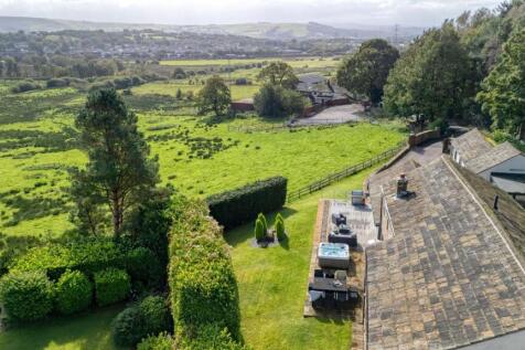 Garden &amp; Views